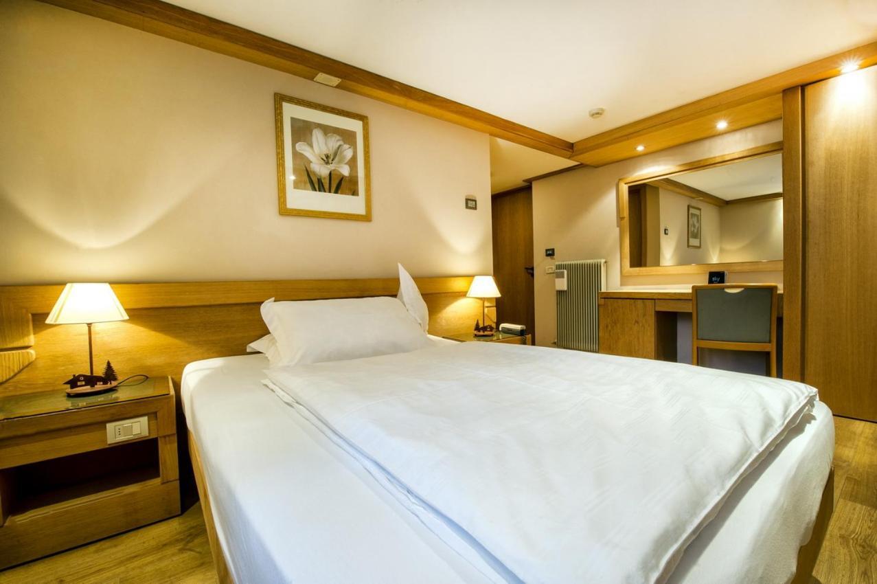 Sertorelli Sporthotel Брей-Червиния Номер фото